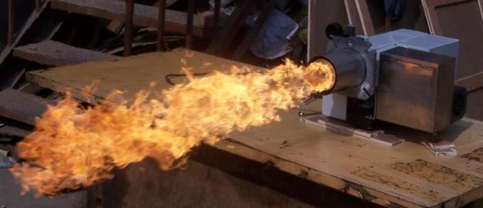 0.5 T Boiler Fuel Oil Burner, Pengeboran Minyak Limbah Motor 15-21 Liter / Jam 0